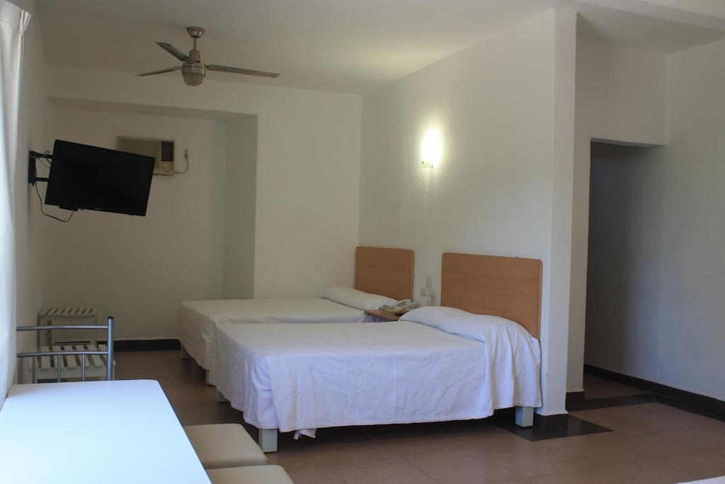 Hotel Olinala Diamante Акапулько Номер фото